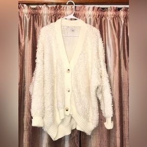 White Cream Oversized Sweater Size XXL